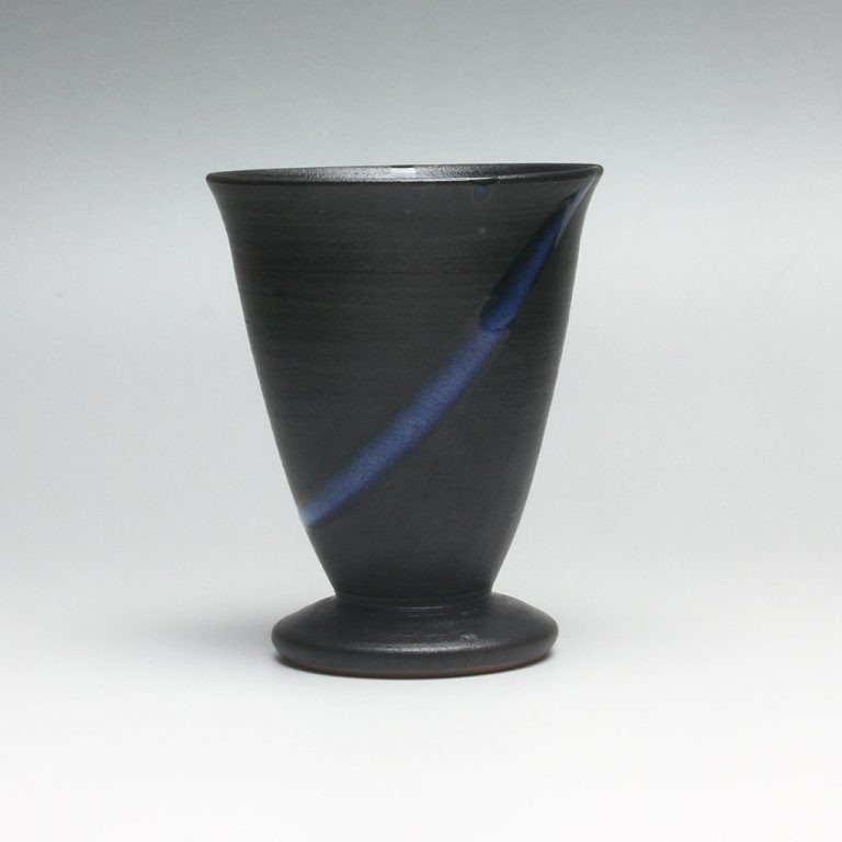 toru,funasaki,hagiware,potter,pottery,japanese,ceramic